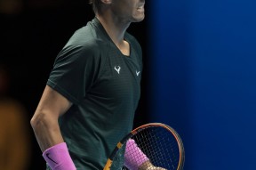 开云平台 -关于纳达尔连续七场比赛得分超过势不可挡，湖人挑战极限！的信息